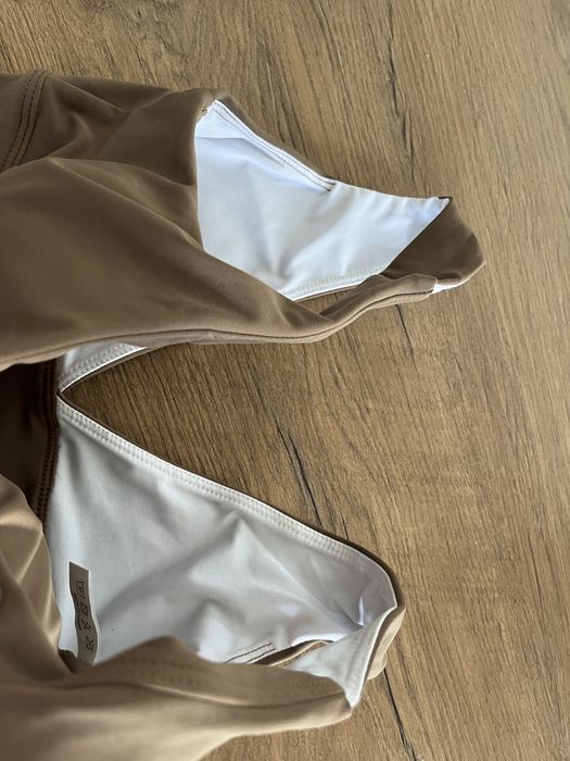 Stanik sportowy nvgtn