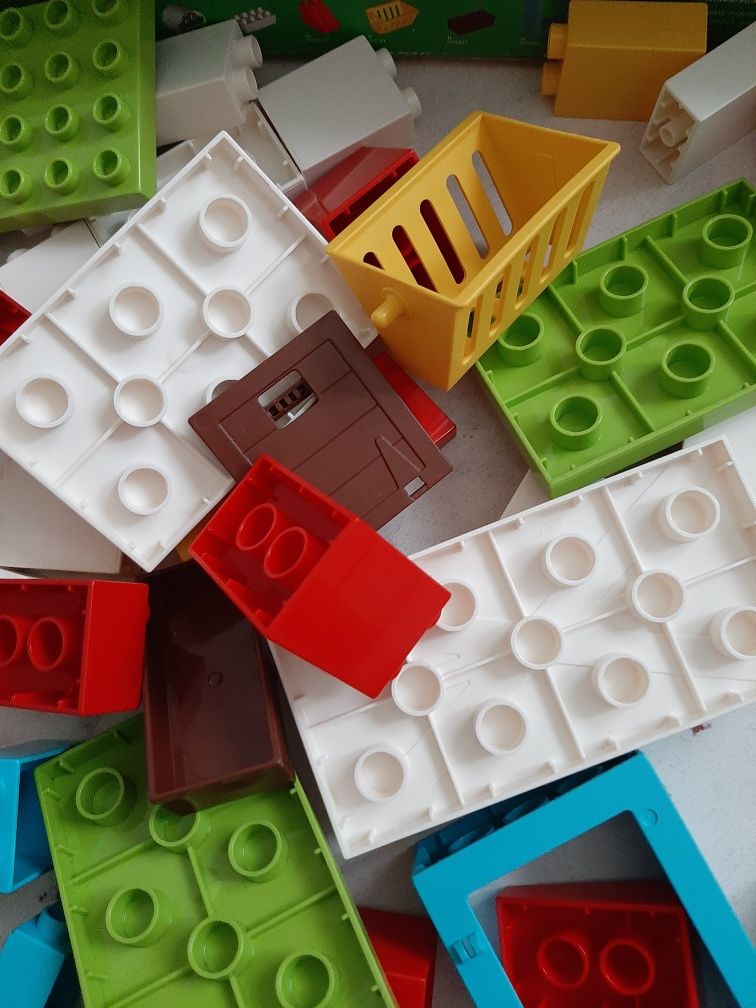 Klocki lego Duplo stajnia 10868