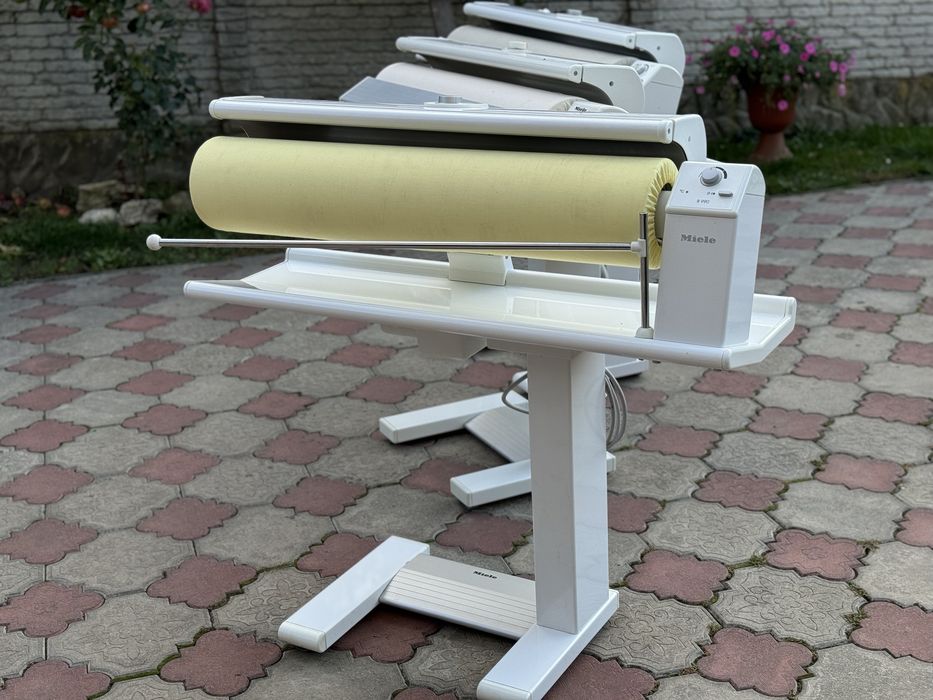 Гладильний каток Miele B990 – професійна якість прасування