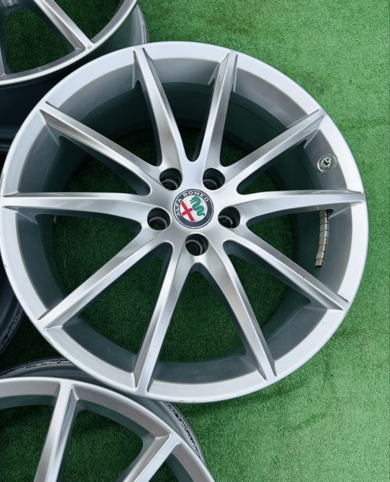 Диски 5/110 R19 Alfa Romeo Opel Jeep з датчиками тиску