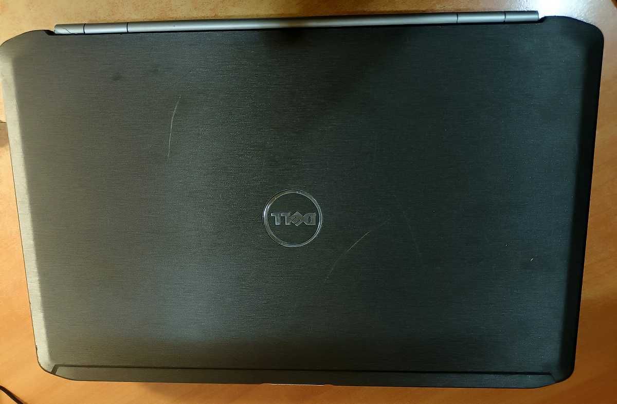 Dell Latitude E 5520
