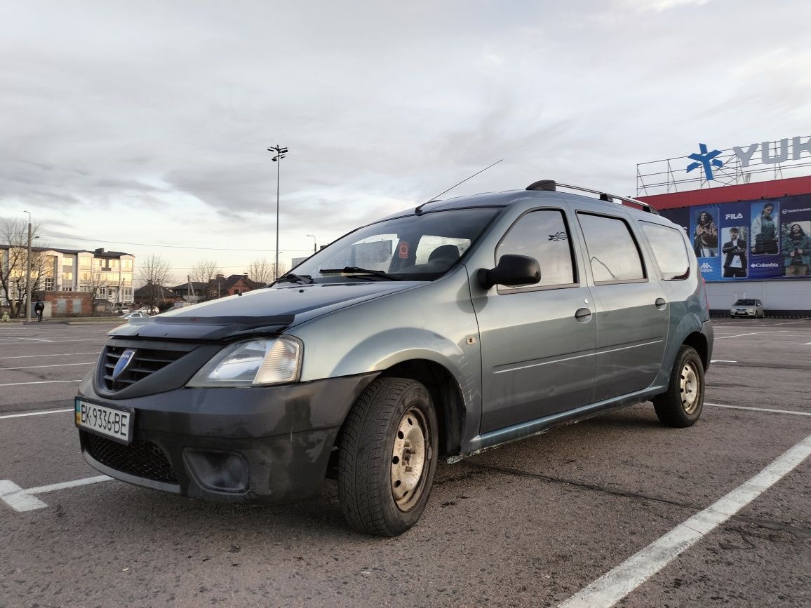 Dacia Logan продам