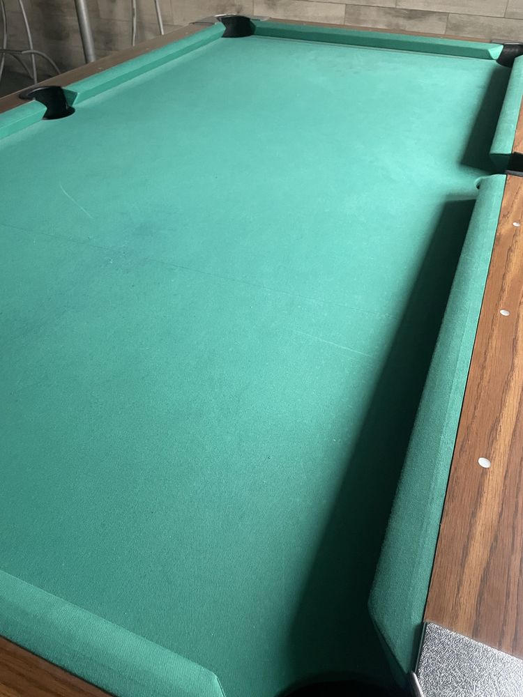 Mesa de  Snooker com moedeiro