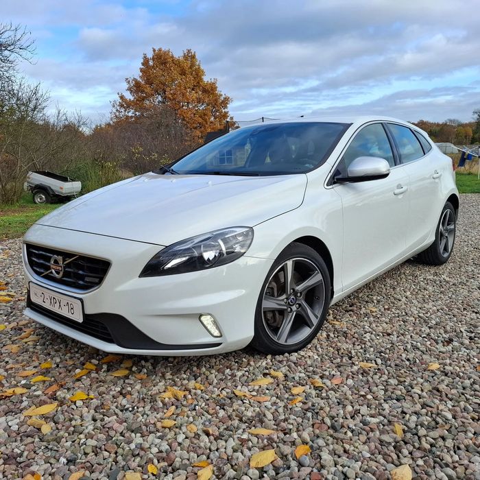 Volvo V40 2.0 190 KONI* 2014r. R-design*skóry*pamięc foteli*City safety