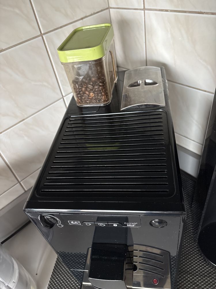 Ekspres ciśnieniowy do kawy Melitta Solo Pure Black 1400 W czarny