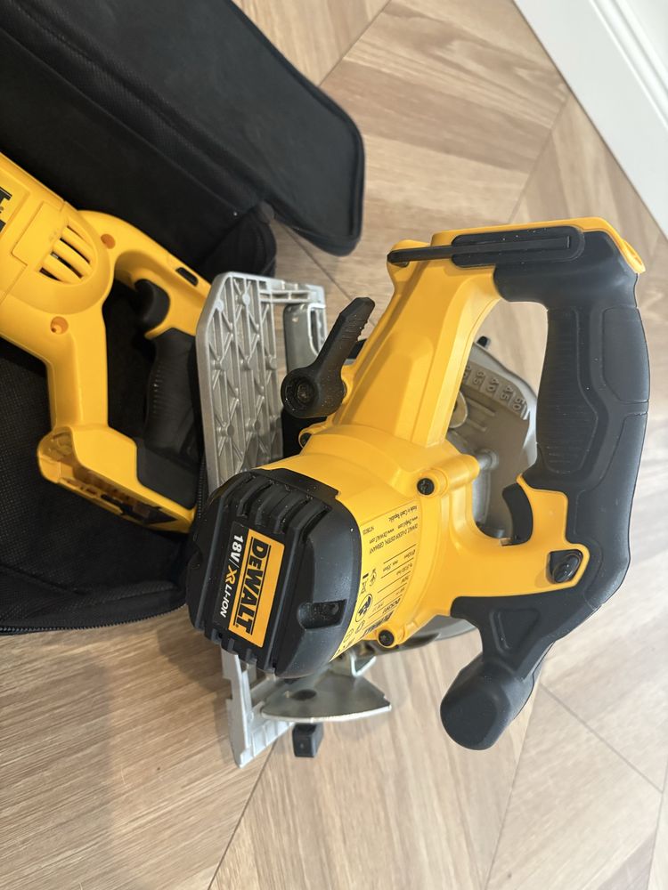 Zestaw elektronarzedzi dewalt ,stan wzorowy