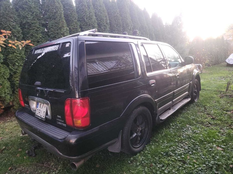 Lincoln Navigator