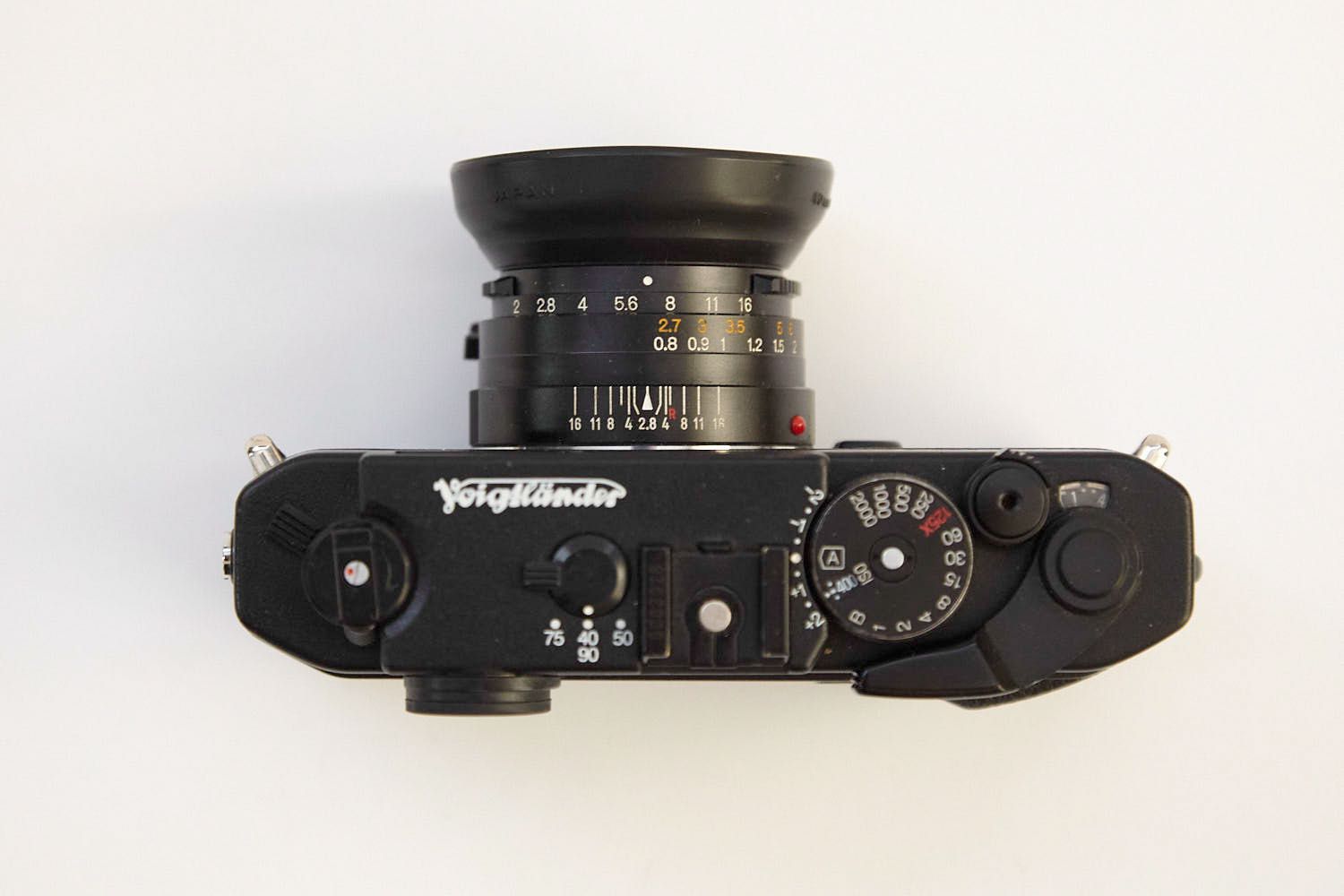 Voigtlander Bessa R3A z obiektywem Minolta Rokkor 40 mm f/2