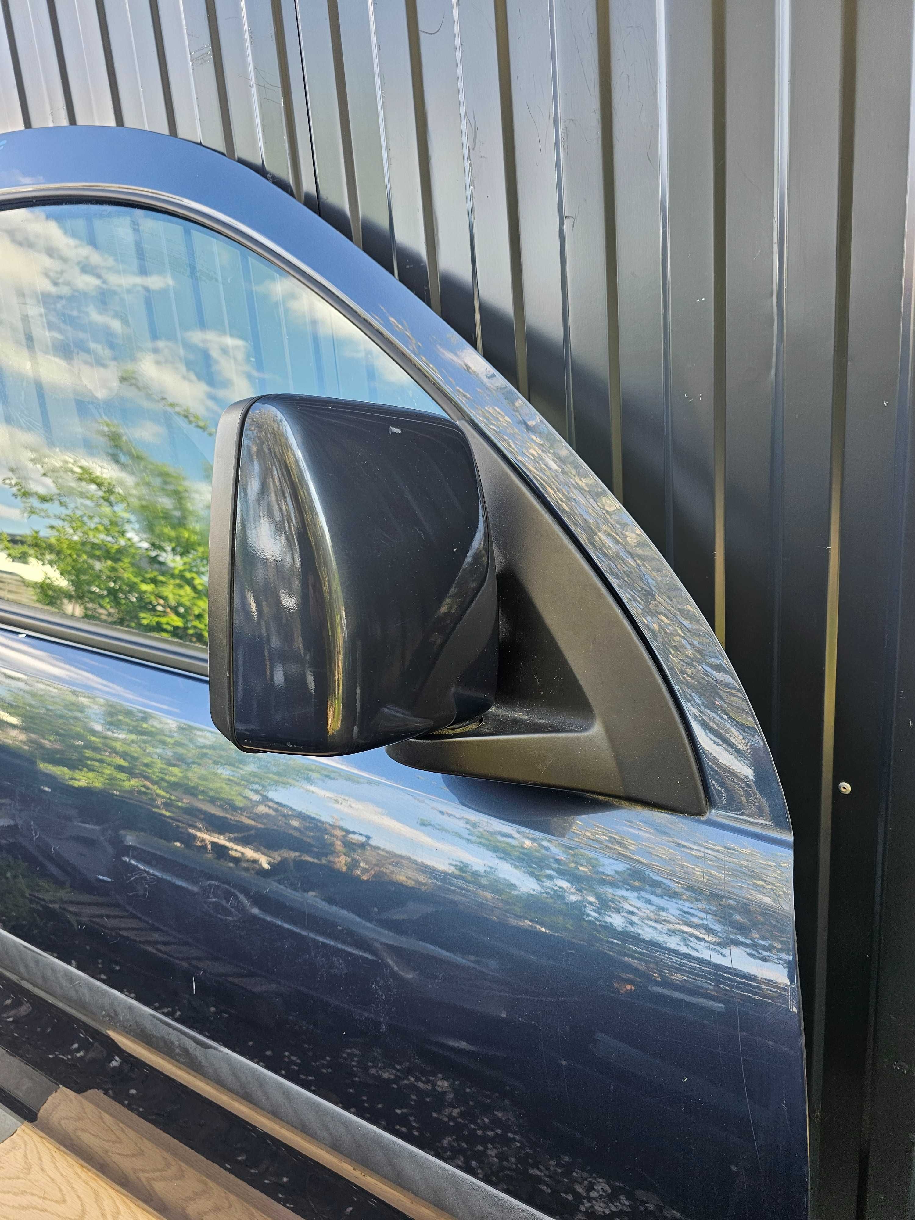 Drzwi Prawy Przód Opel Combo C Kod Lakieru Z168