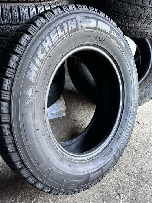 Шини 235 65 16с зимові Спрінтер Мастер Мовано Крафтер