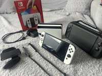 Konsola Nintendo switch OLED +akcesoria +3 gry