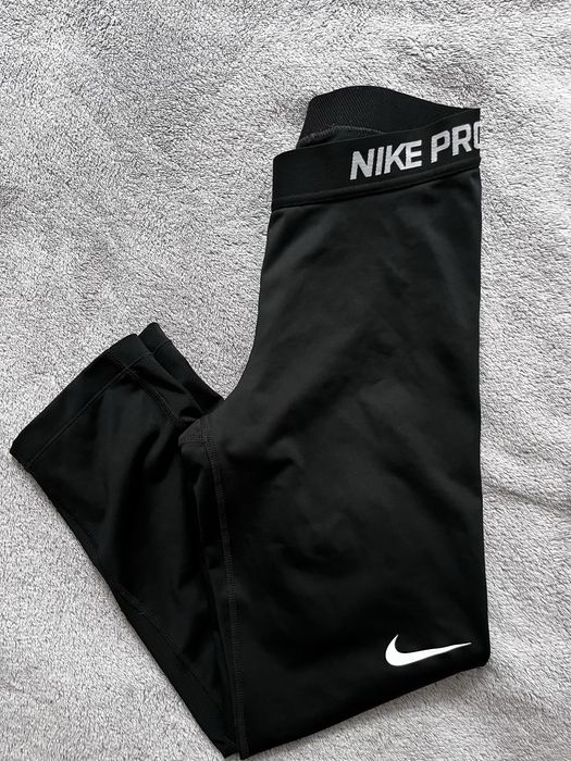 Спортивні лосіни  Nike