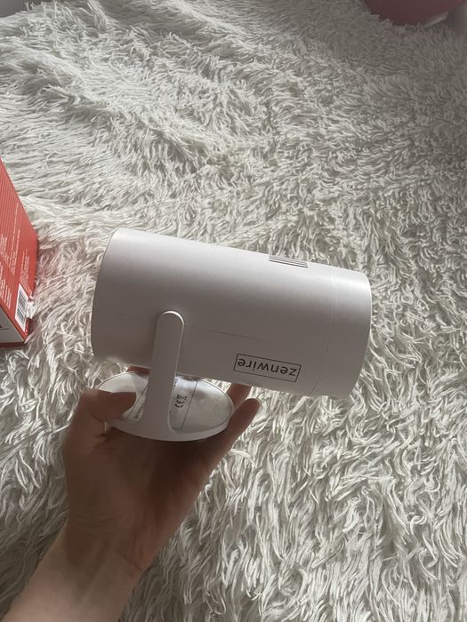 Projektor Zenwire R1