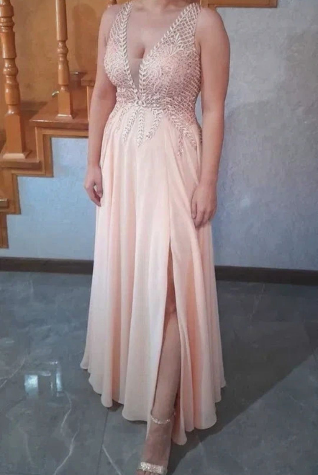 Sukienka Queen Maxi pretty women wesele ślubna
 Piękna długa sukni
