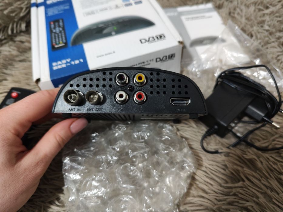 Ресивер, цифрова приставка DVB-T/T2, ТВ-тюнер T2