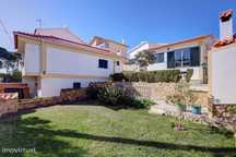 Moradia em Térrea com lote 550m2