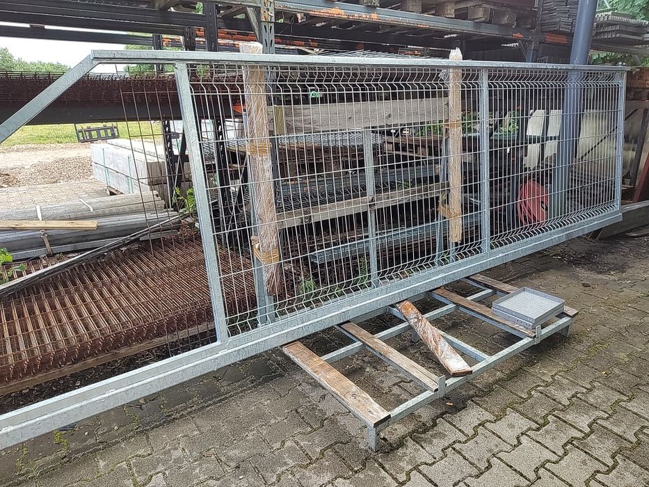 Brama przesuwna 150 x4000 Panelowa