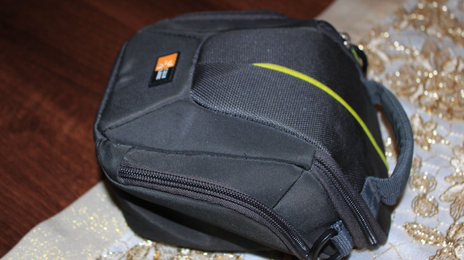Etui ,torba na aparat  Case Logic