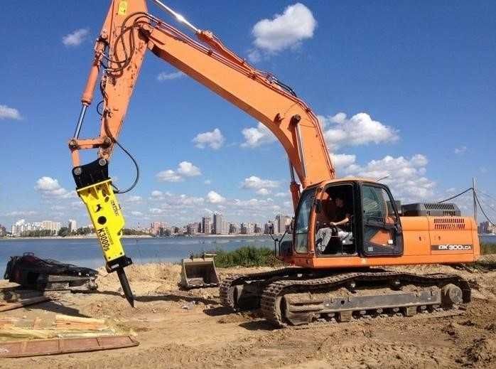 Оренда послуги спецтехніки екскаваторів, навантажувачів. JCB 3-4 CX