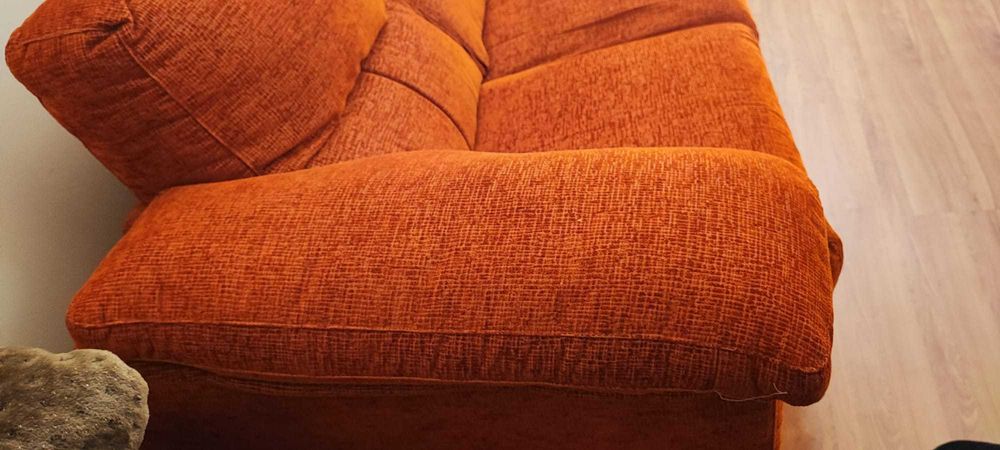 Dois sofás usados — 2 lugares + 3 lugares — Póvoa de Santa Iria