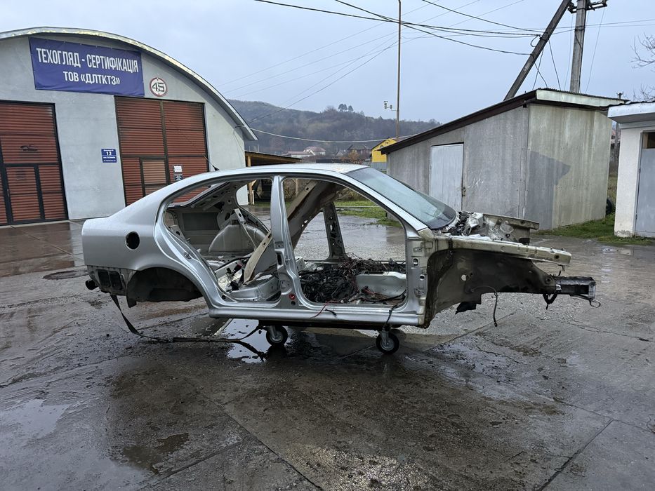 Продам кузов Skoda Octavia tour хечбек 2005