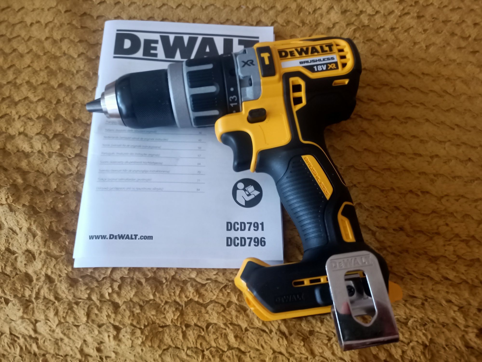 Nowa 25r oryginalna body wkrętarka DeWalt dcd796 udar