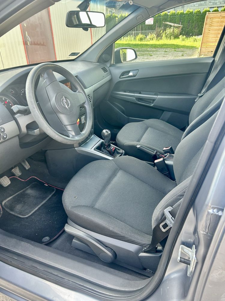 Opel Astra H 1.4 2004