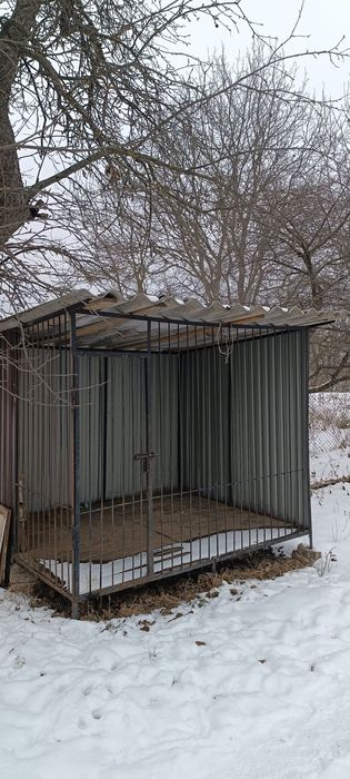 Вольєр для собак