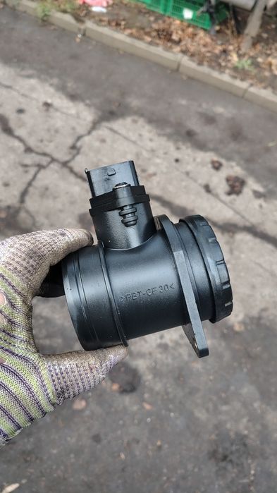 Датчик ДМРВ lada Бош