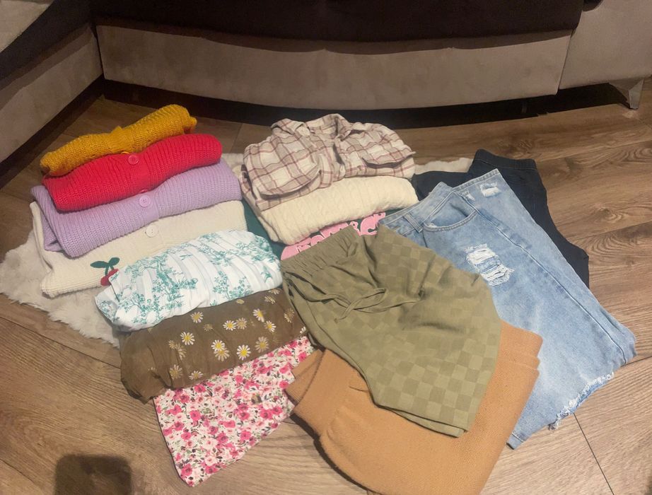 Paka ubrań damskich