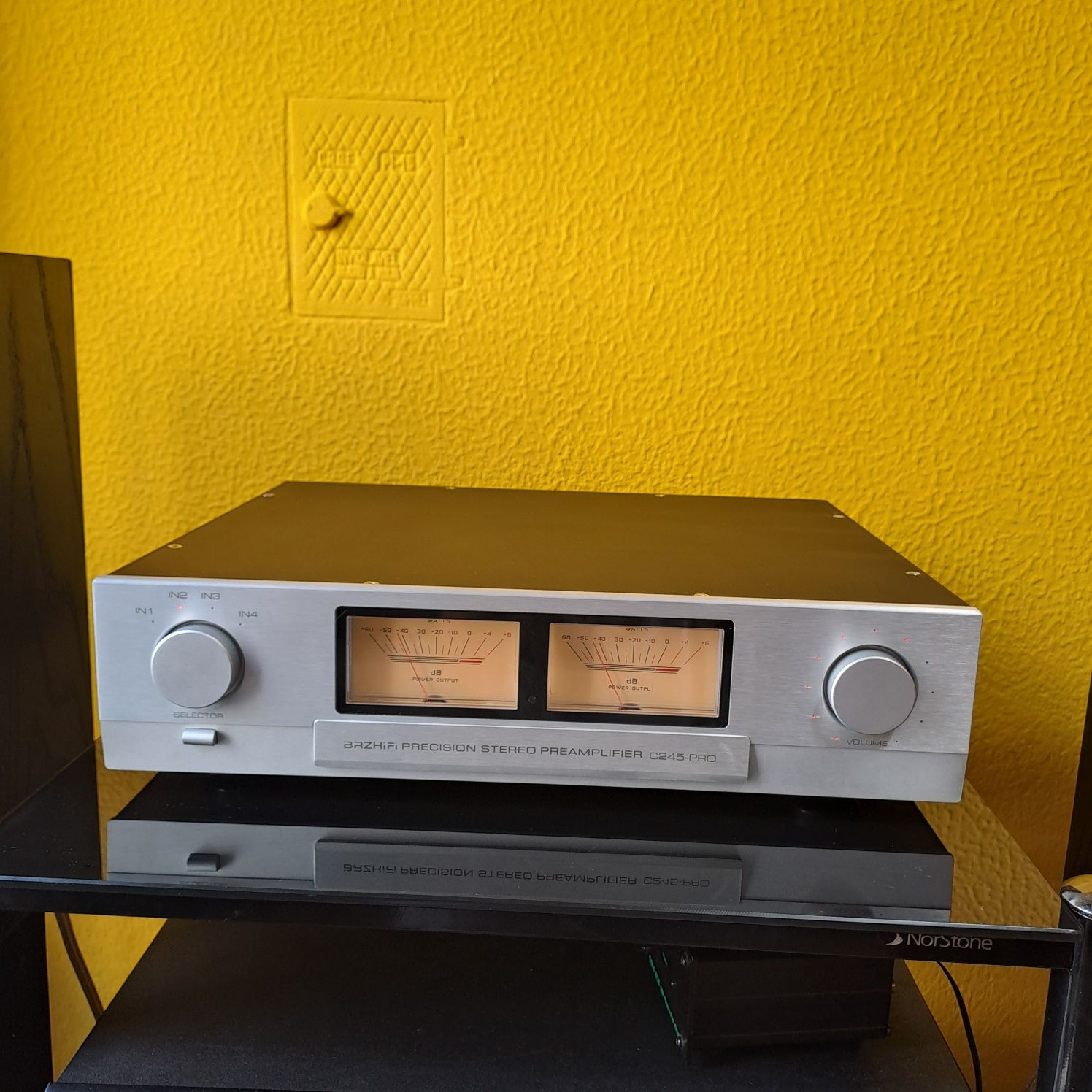 Preamplificador C245 pro