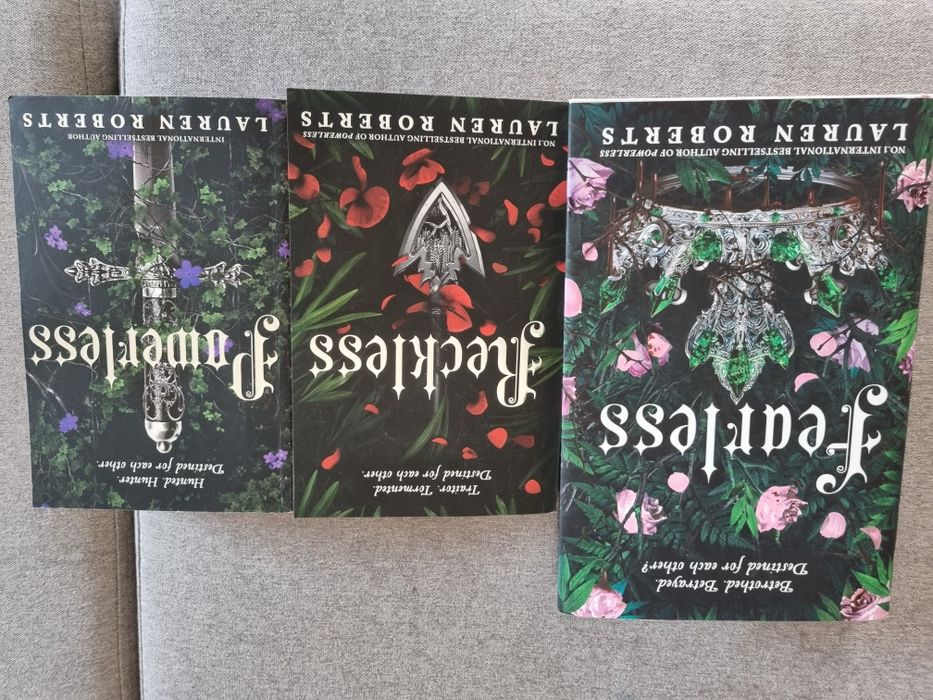 Lauren Roberts cykl Bezsilna po angielsku