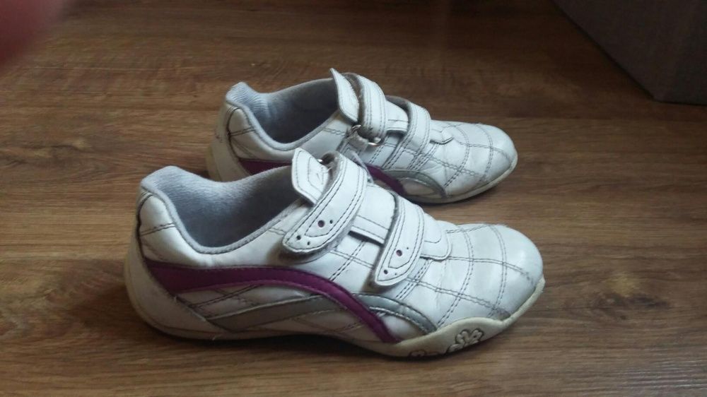 Buty sportowe, półbuty, adidasy dziewczęce Clarks 29 (11)