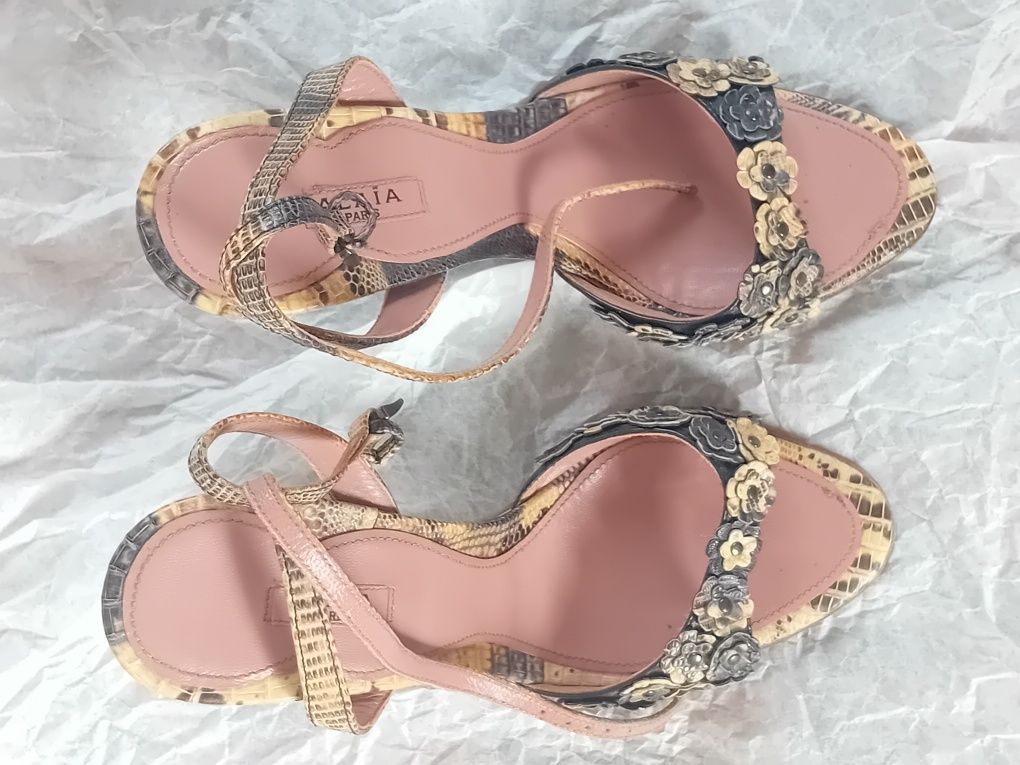 Босоніжки Alaia, оригінал