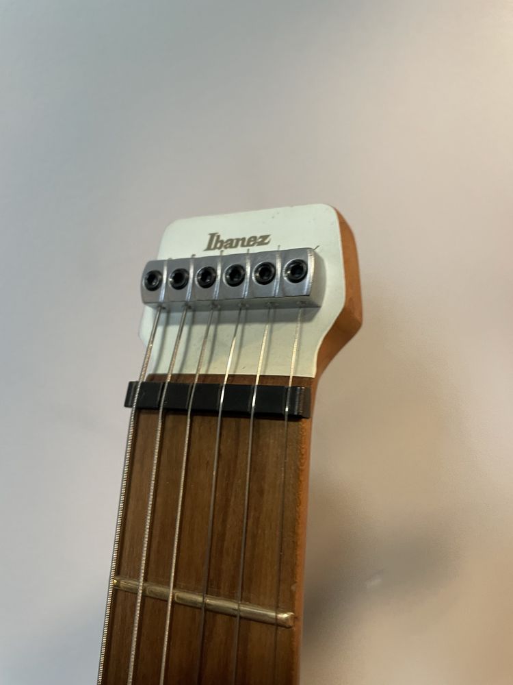 Sprzedam lub zamienie Ibanez ICHI-10 gitara elektryczna strat