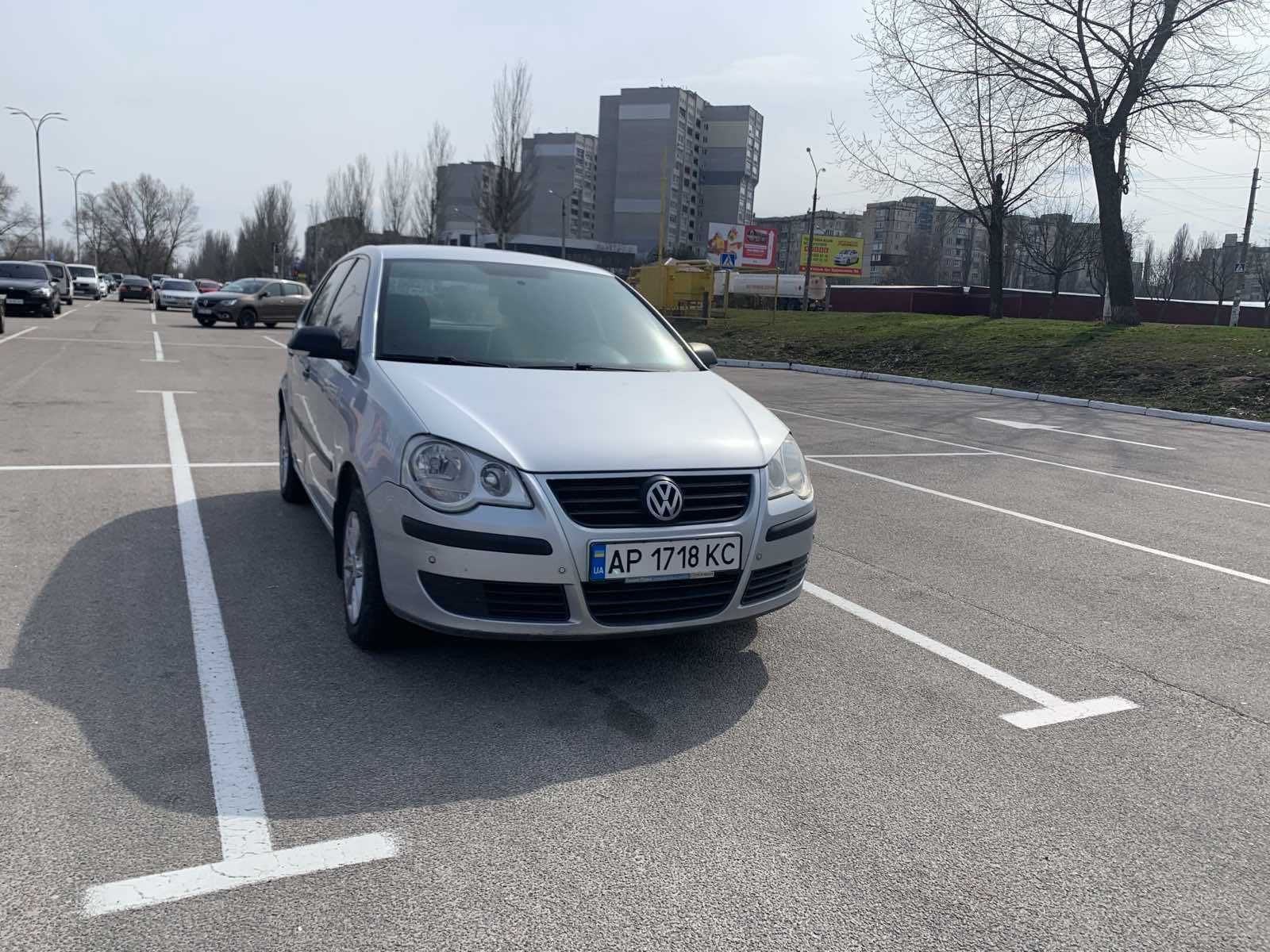 продам vw polo автомат