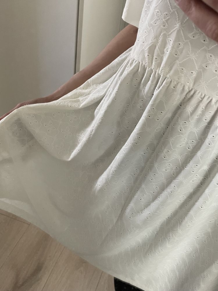 H&M мереживна сукня