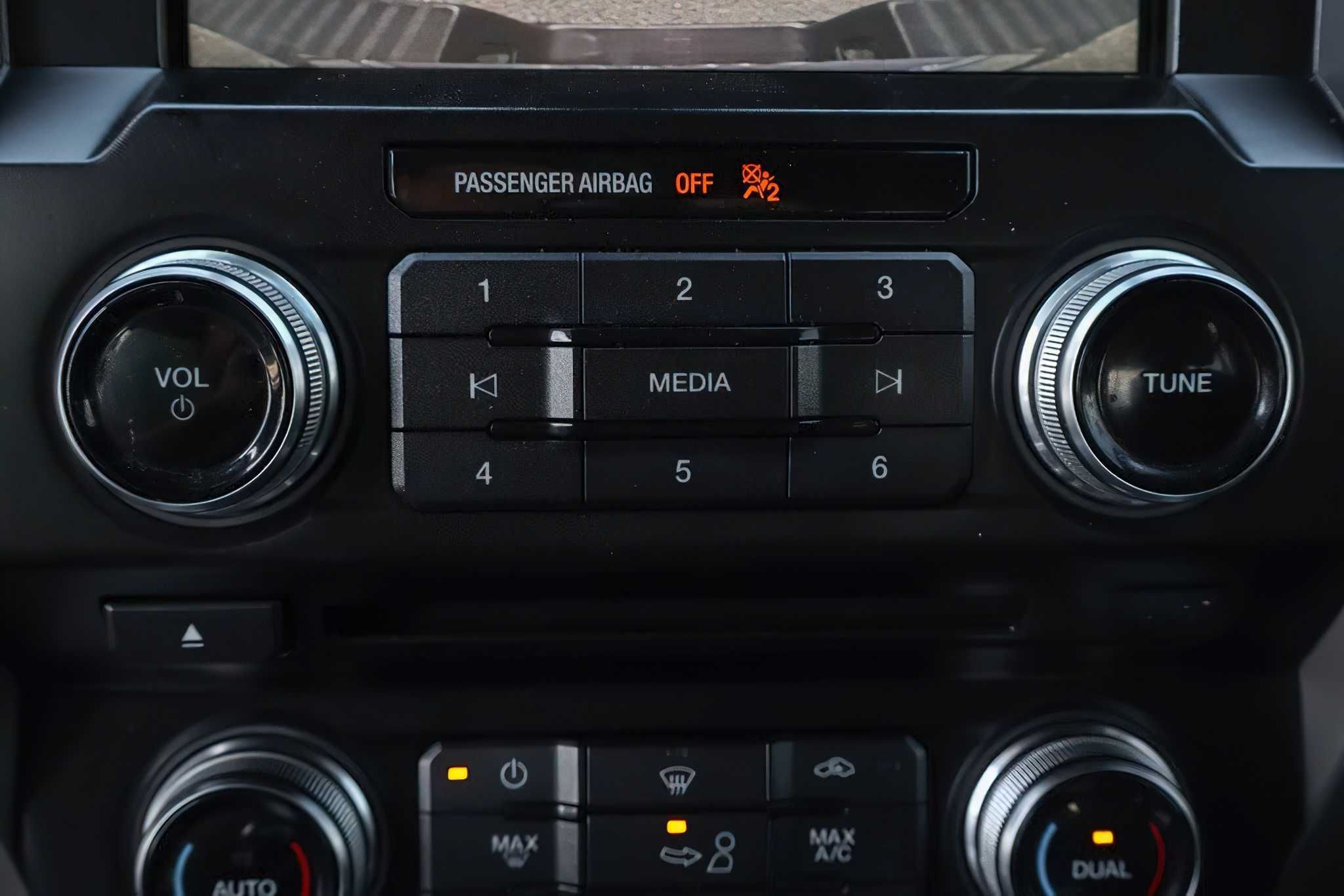 2015 Ford F-150 Lariat SuperCrew