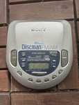 Sony Discman FM/AM D-T405 — retro odtwarzacz CD z radiem