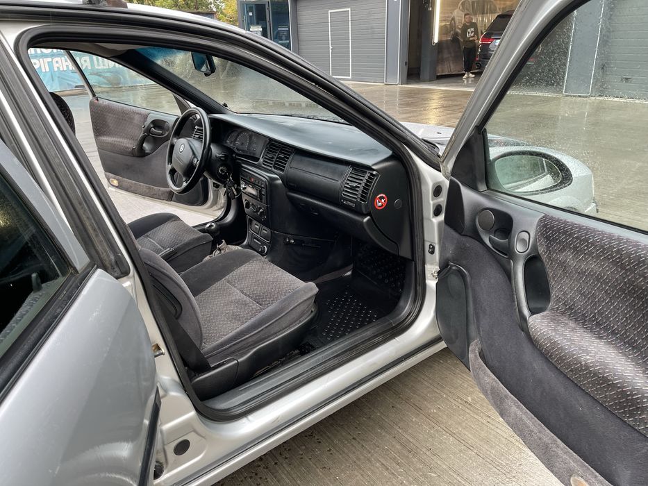 Продам хороший автомобиль полностью на ходу