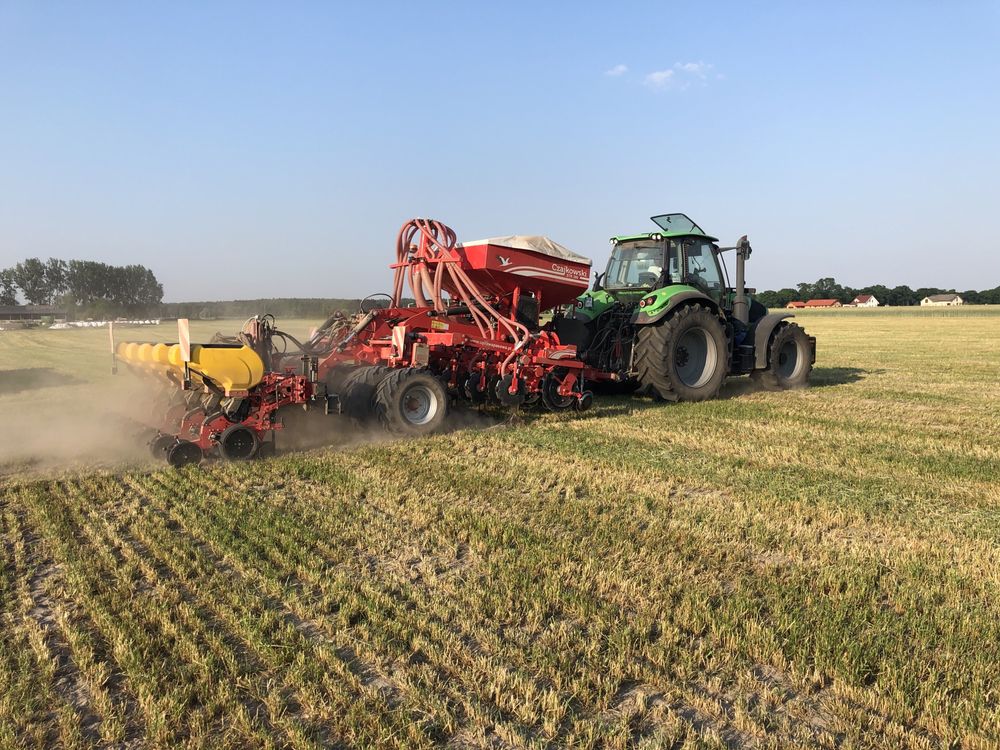 Usługa uprawy i siewu pasowego, strip till, Czajkowski STK 300 plus