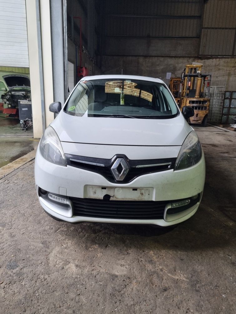 Renault Senic III 1.5 DCi de 2015 para peças