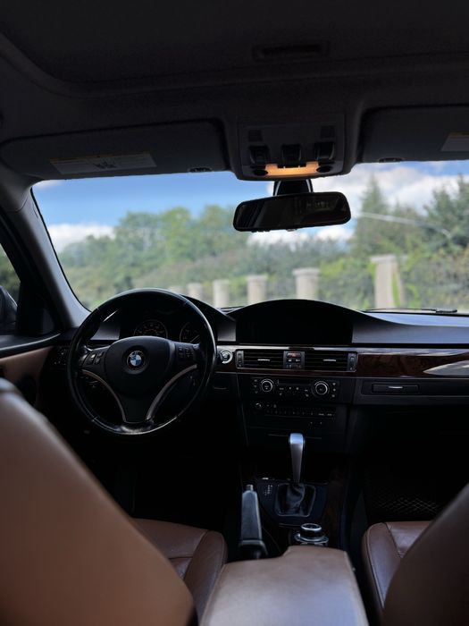 BMW e90, 3.0i, 2011p
