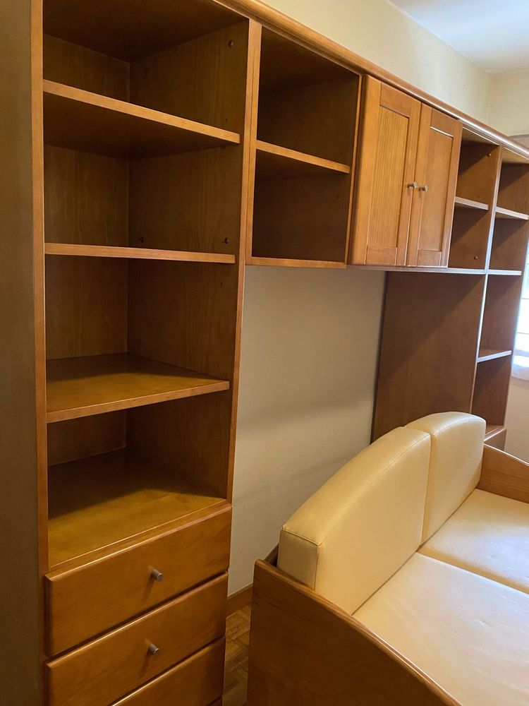 Estante com sofa