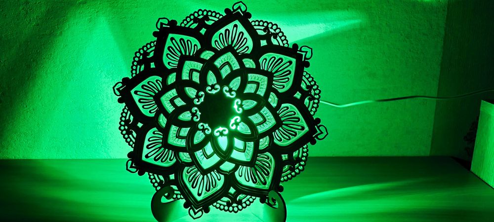 Lampka LED mandala