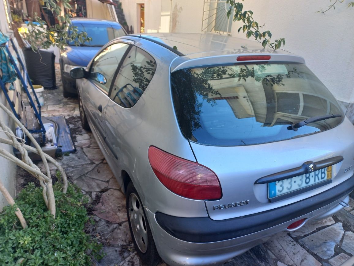 Peugeot 2006 parado nao pega