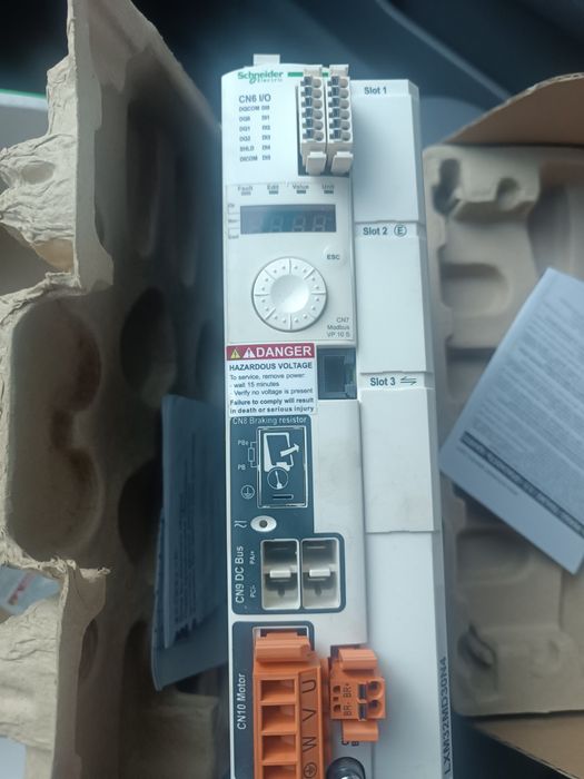 Перетворювач частоти , сервопоивід3кВт