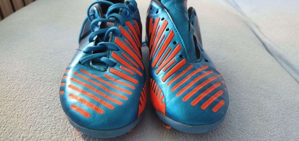 Buty piłkarskie  korki Adidas Predator Absolado  rozmiar 37⅓ wkładka 2