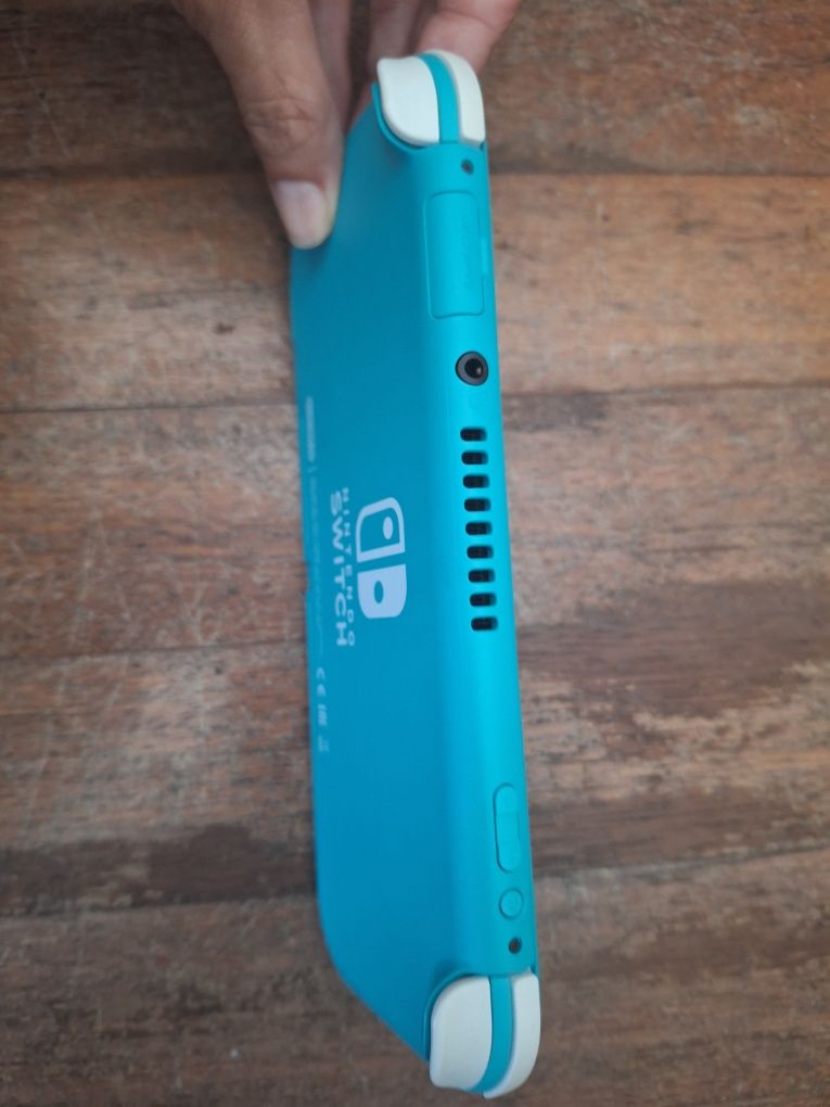 Switch lite azul turquesa
