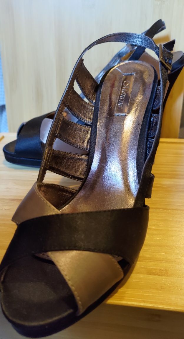 Buty na obcasie rozm. 38